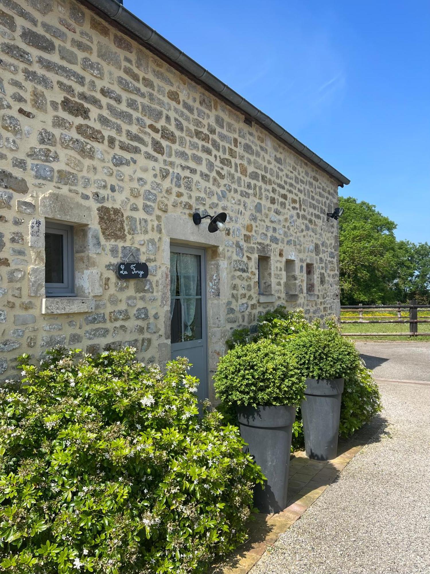Vila La Forge, Gite Familial,A Sainte Mere Eglise Exteriér fotografie